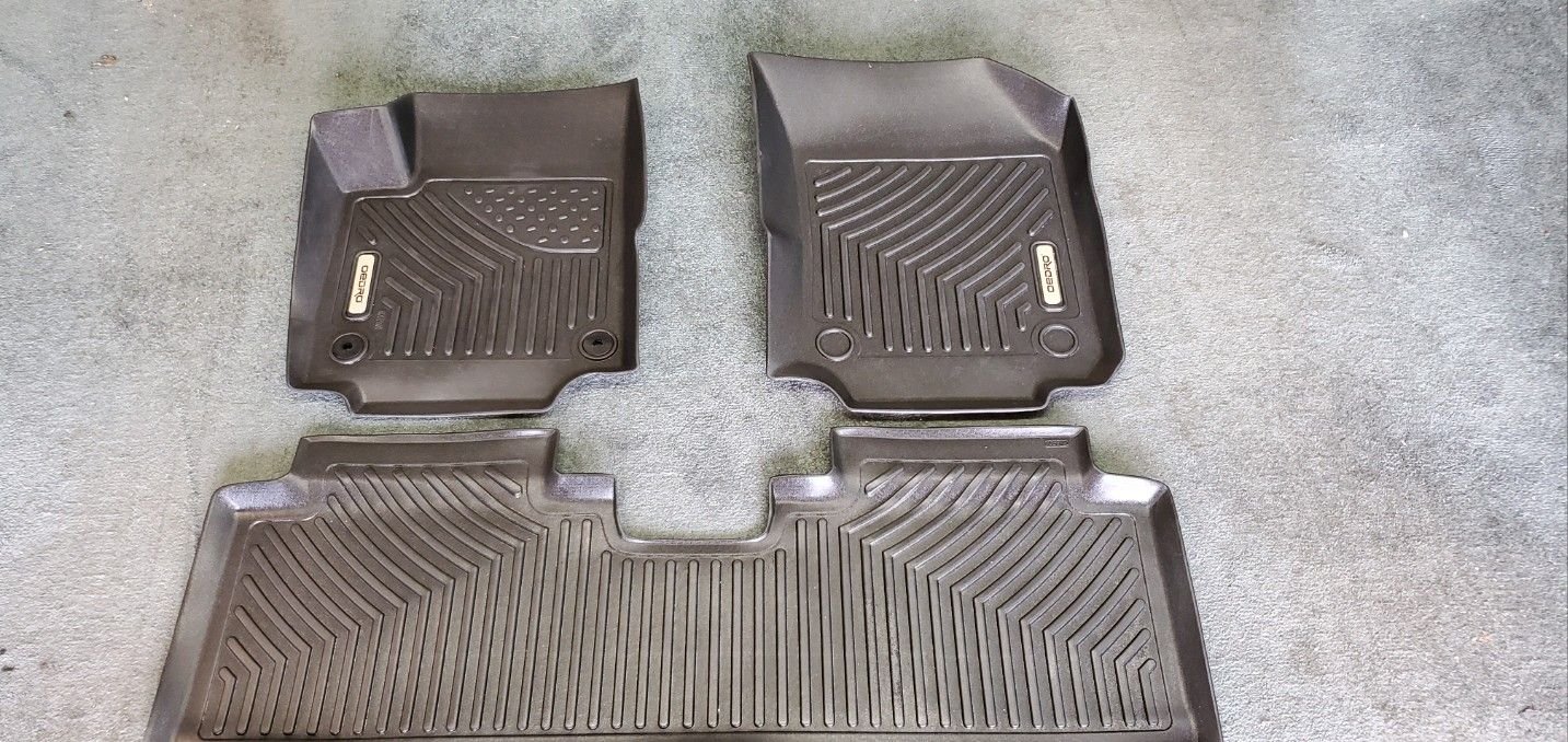 Accessories - Floor Mats - Used - 2020 to 2022 Chevrolet Equinox - Huntsville, AL 35801, United States