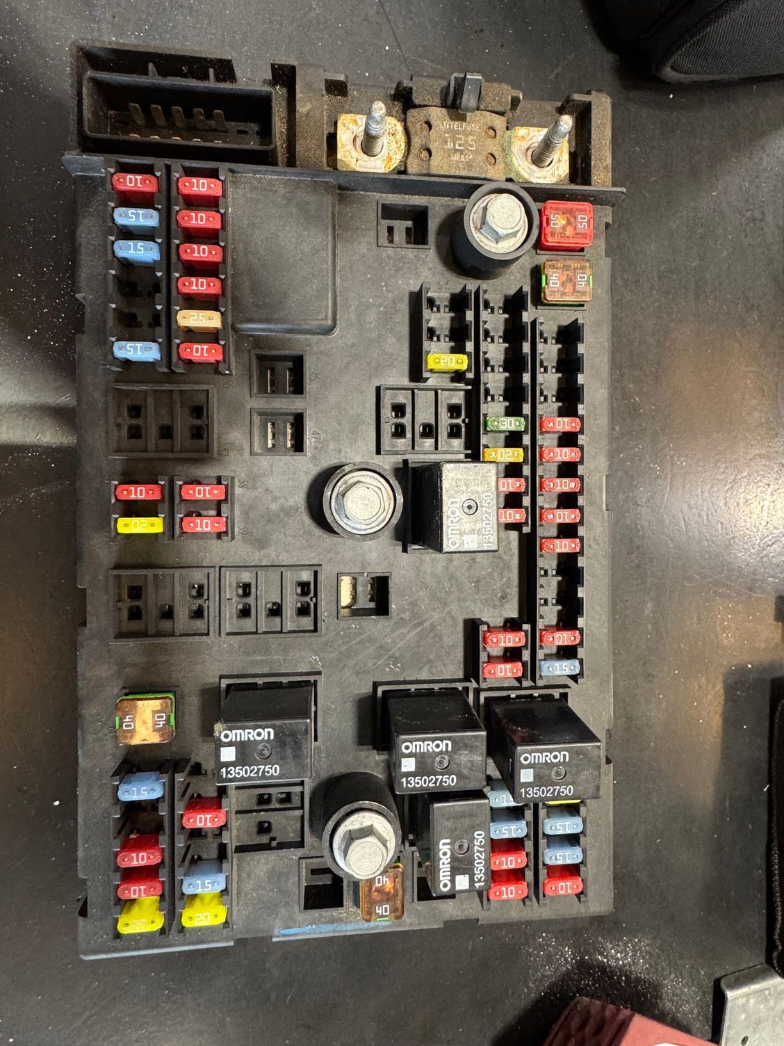 Fuse block