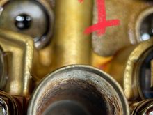 Spark plug port cylinder 1