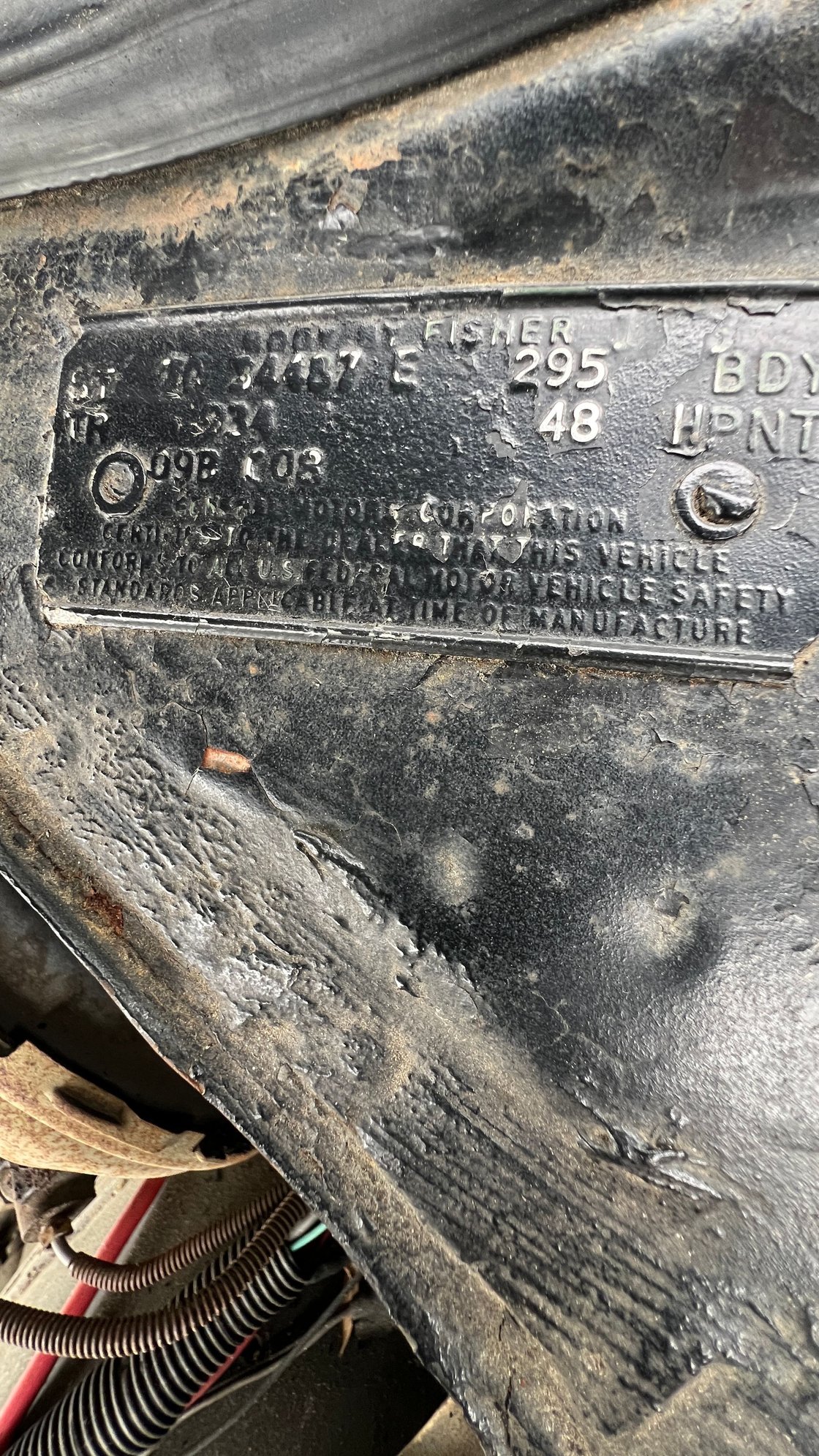 Body Cowl Tag