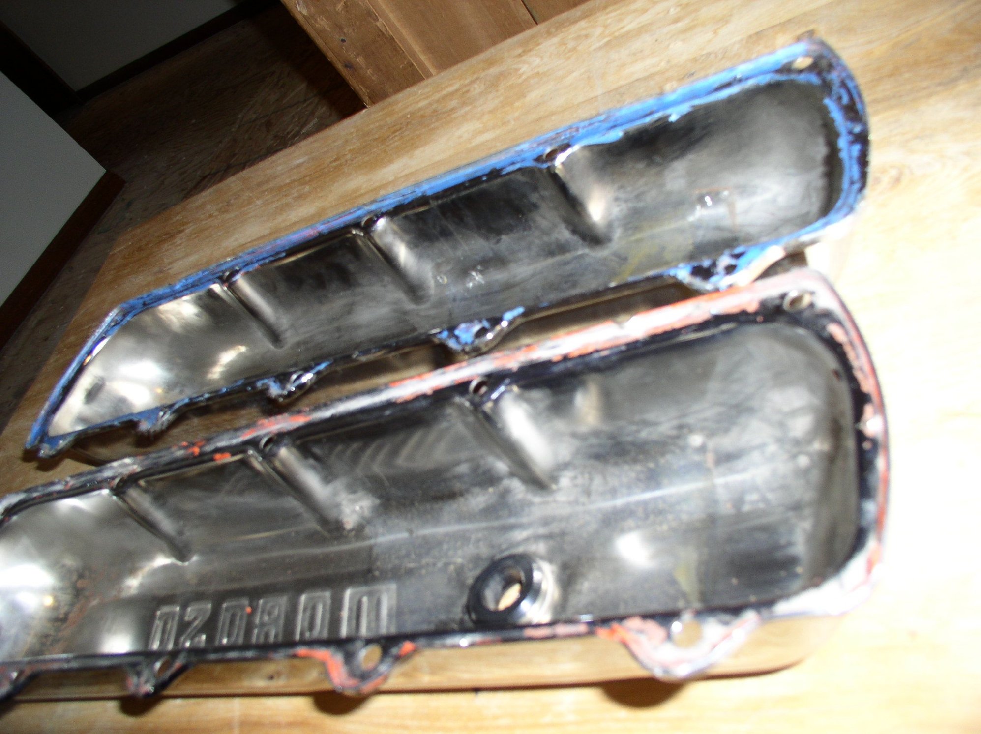 MOROSO OLDS Valve Covers and Breathers