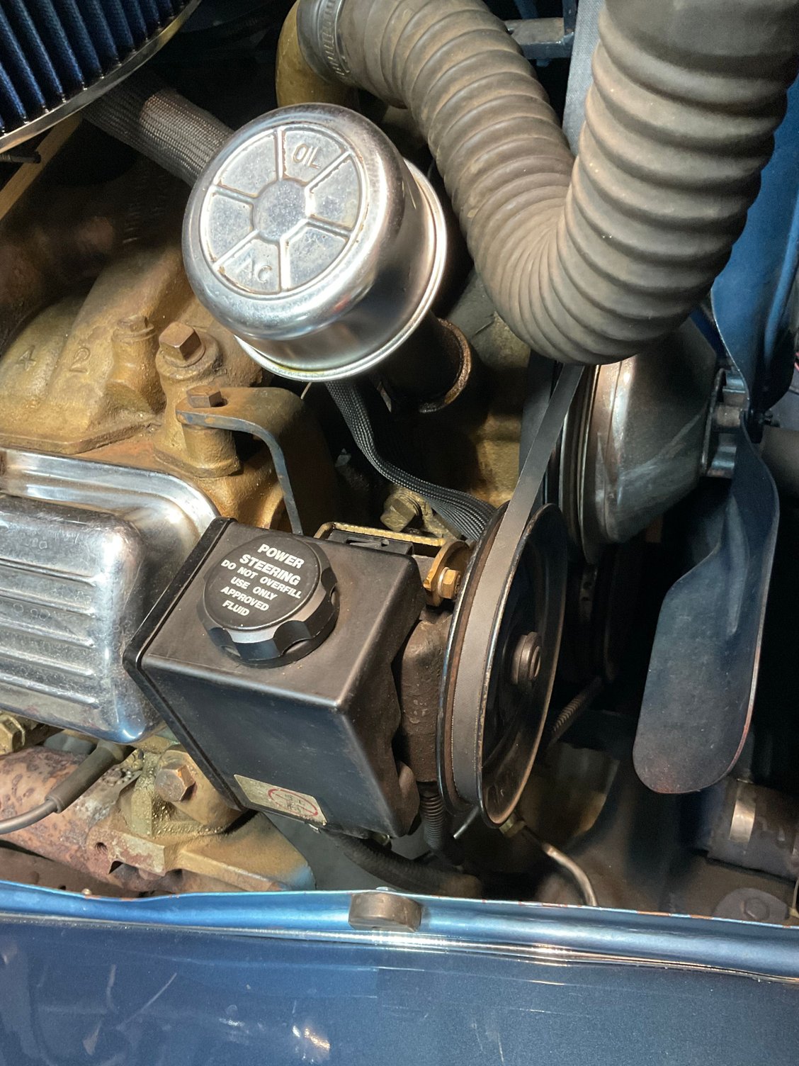 Identify power steering pump