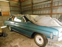 1961 Oldsmobile Super 88 Convertible. Project car, need to be completed. 