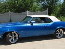 Sweet Candy Blue Cutlass