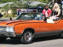 Ross in NSU Homecoming Parade 2011