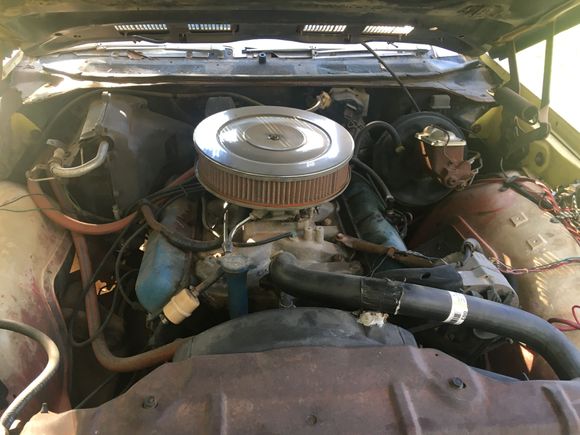 None of the original a/c parts are installed. Also has a large hole in the a/c box. Has the hood pin brackets for ram air locks.