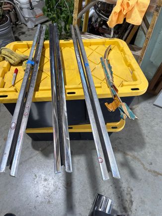 The three door sets are In good condition with only slight scratches and light hail dents. No corrosion.