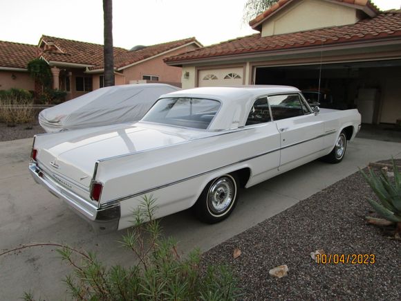 63 Olds Dynamic 88 Holiday Coupe