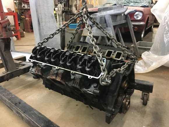 330 V8 original engine
