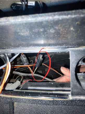 This is the same white wire. It obviously clips into something but there’s no piece for it to clip into. 