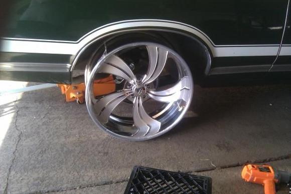 Getting a idea how my wheels looks on the car!!!