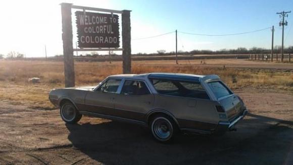 This was taken on the way home from Colorado in November, it was 65 degree's that day.  Tim &amp; I drove this wagon home 1000 miles without any issues.  I weighed the Wagon at a truckstop on the way home, it weigh's 4660 lbs, without us in it.   What a L O N G day that was.