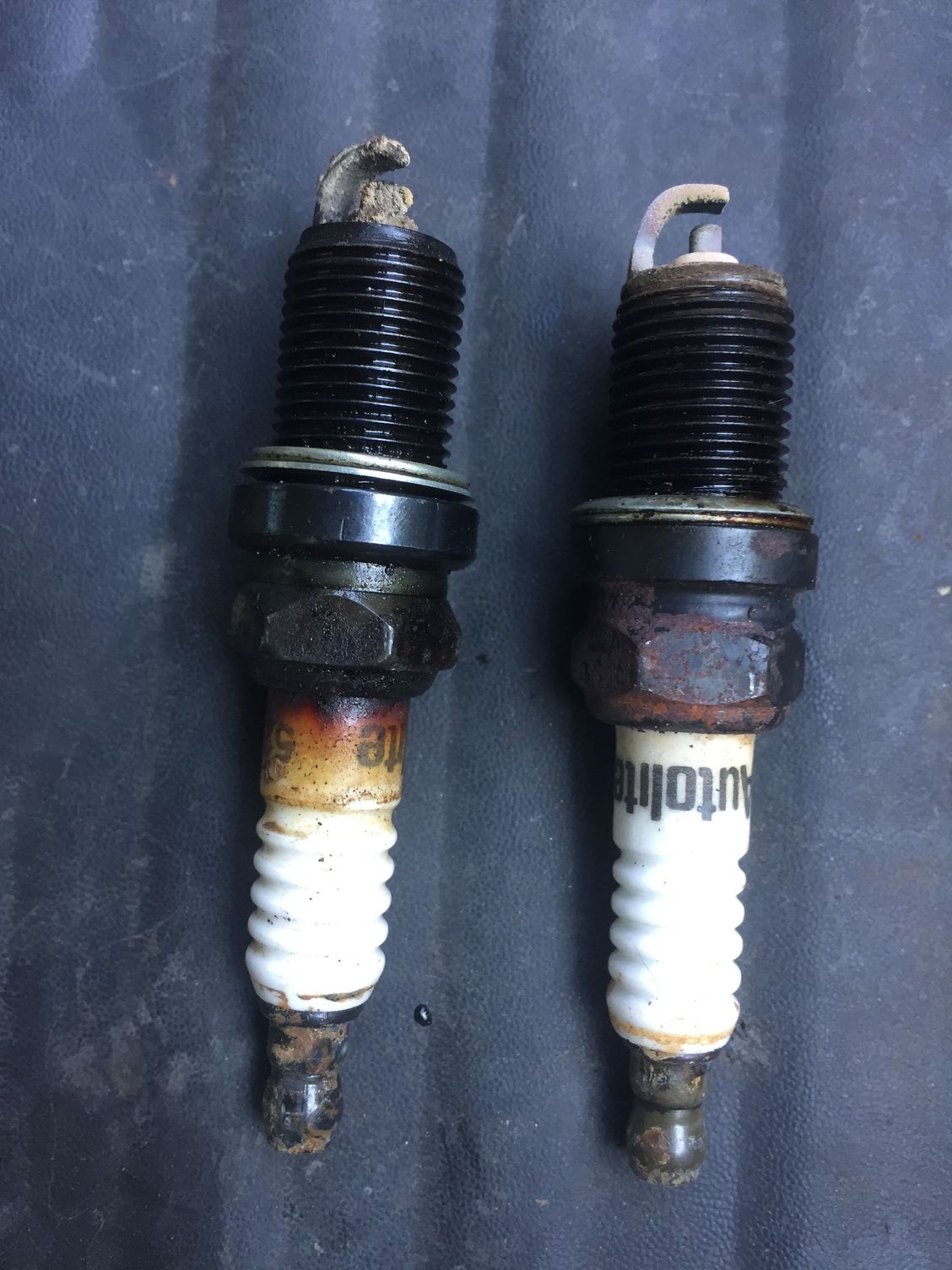Oil Fouled Spark Plug Cylinder 8 5.9L