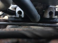 Unplugged idle screw ports,