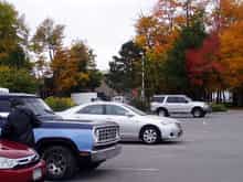 More fall in the carpark at Niagara Fals
