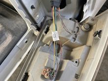 Truck harness is the blue at the rear with orange zip tie, 