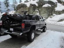 2001 dodge ram 2500, long bed, extra cab. 5.9
