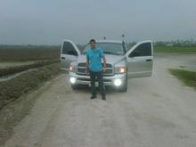 la effectiva
driving around the border wall in Brownsville, Tx