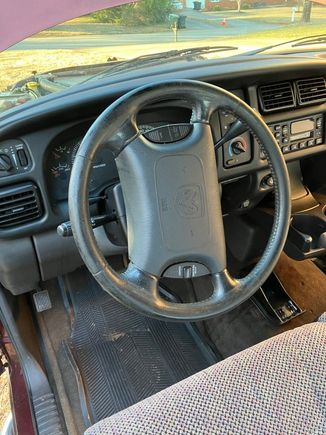 steering wheel without cover
