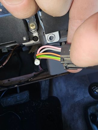 Only the green with yellow stripe has switchable power checked it wit a test light