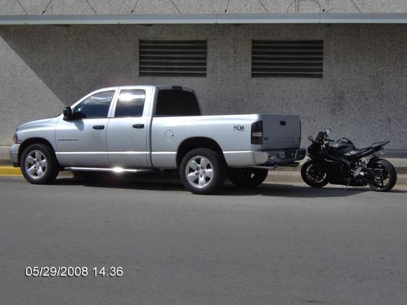 My first hemi 2004 picture 1