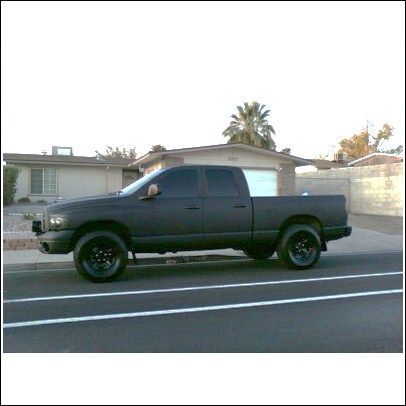 its kinda hard to get a detail pic in black