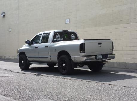 05 Ram 1500 5.7