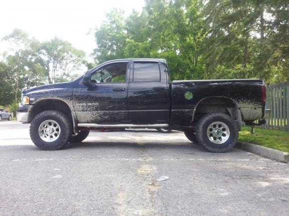 billet gas door hahah.