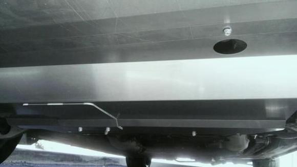 Aluminum undertray installed