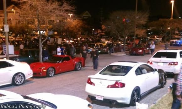 this was a car meet at Biffs...I just got car some new shoes....next is paint and body