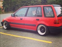 a week or two later my buddy came home with a civic wagon i instantly bought it off him because he has a del sol build going its a sir trans top. and he knew if he kepted this he would build it so for a daily i bought this civic wagon and put my wheels on it. had a roll cage, momo bucket seat, stage 4 clutch, d16y8 it was a fun car