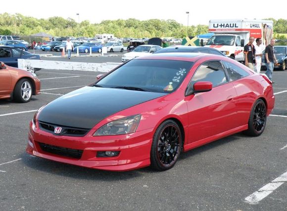 Thoughts about this 07? Do you guys like the look this owner is going for? Thinking of mimicking but not the wheels prob. I like the carbon/black hood with this red just want second opinion.. 