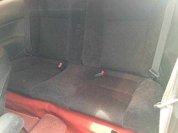Ctr rear seats