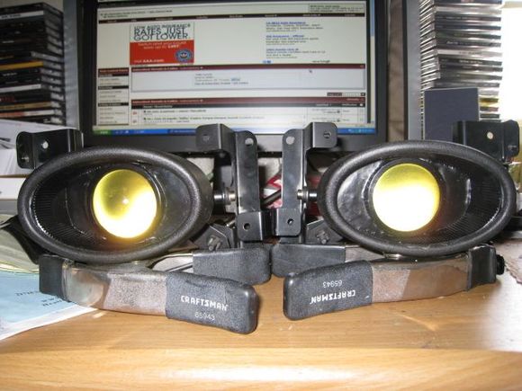 06-11 Civic 

es330 yellow foglight projectors in aftermarket foglight housing