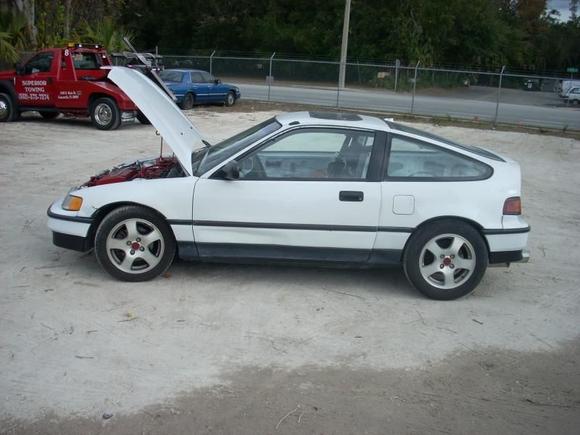 honda crx side view of driver side of the car