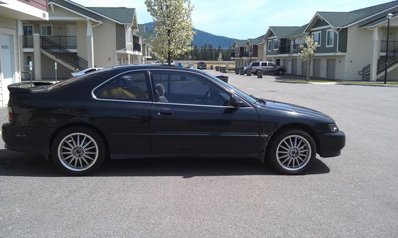 Finally newish wheels and picked up some smoked Depo corner lights, front turn signals, and rear side markers.