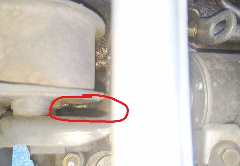 1999 Accord LX 4 cyl. automatic transmission fluid leak *on top* of