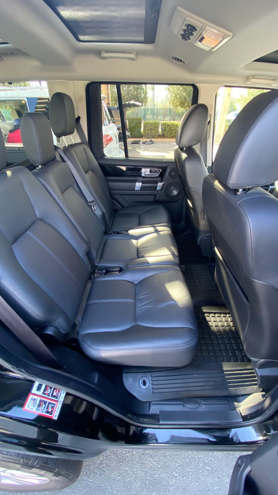 2011 Land Rover LR4 - 2011 LR4 HSE LUX 7 pass 63.5k miles. Santorini Black on Ebony - Used - VIN SALAK2D45BA547066 - 63,500 Miles - 8 cyl - AWD - Automatic - SUV - Black - Walnut Creek, CA 94597, United States