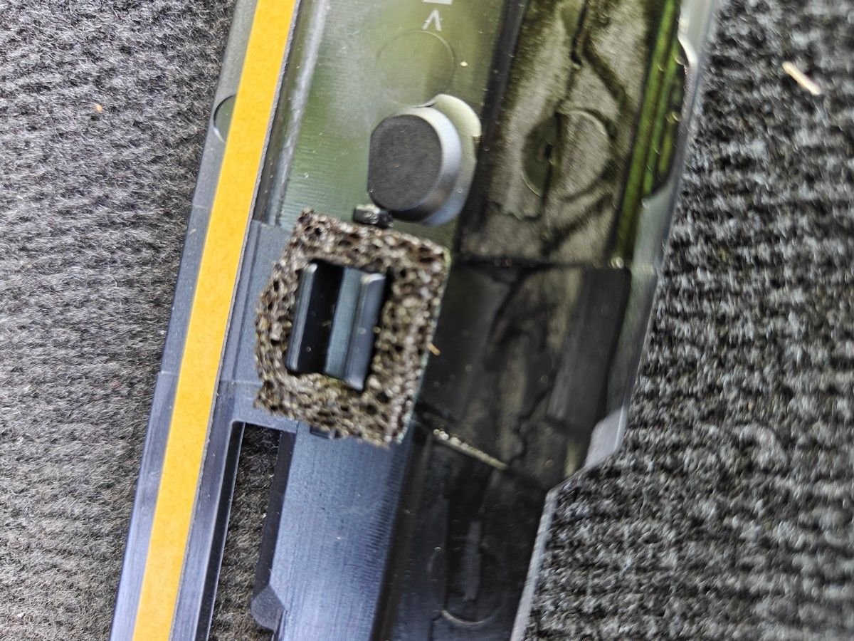 comes with a so called sealer.