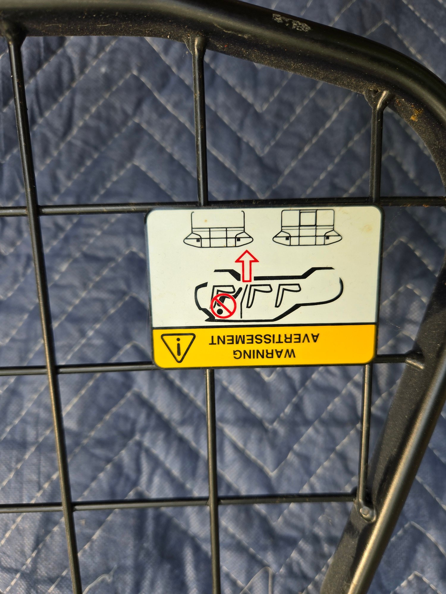 Accessories - Loadscreen Divider for New Defender - Used - 2022 to 2024  Defender - Madison, WI 53726, United States