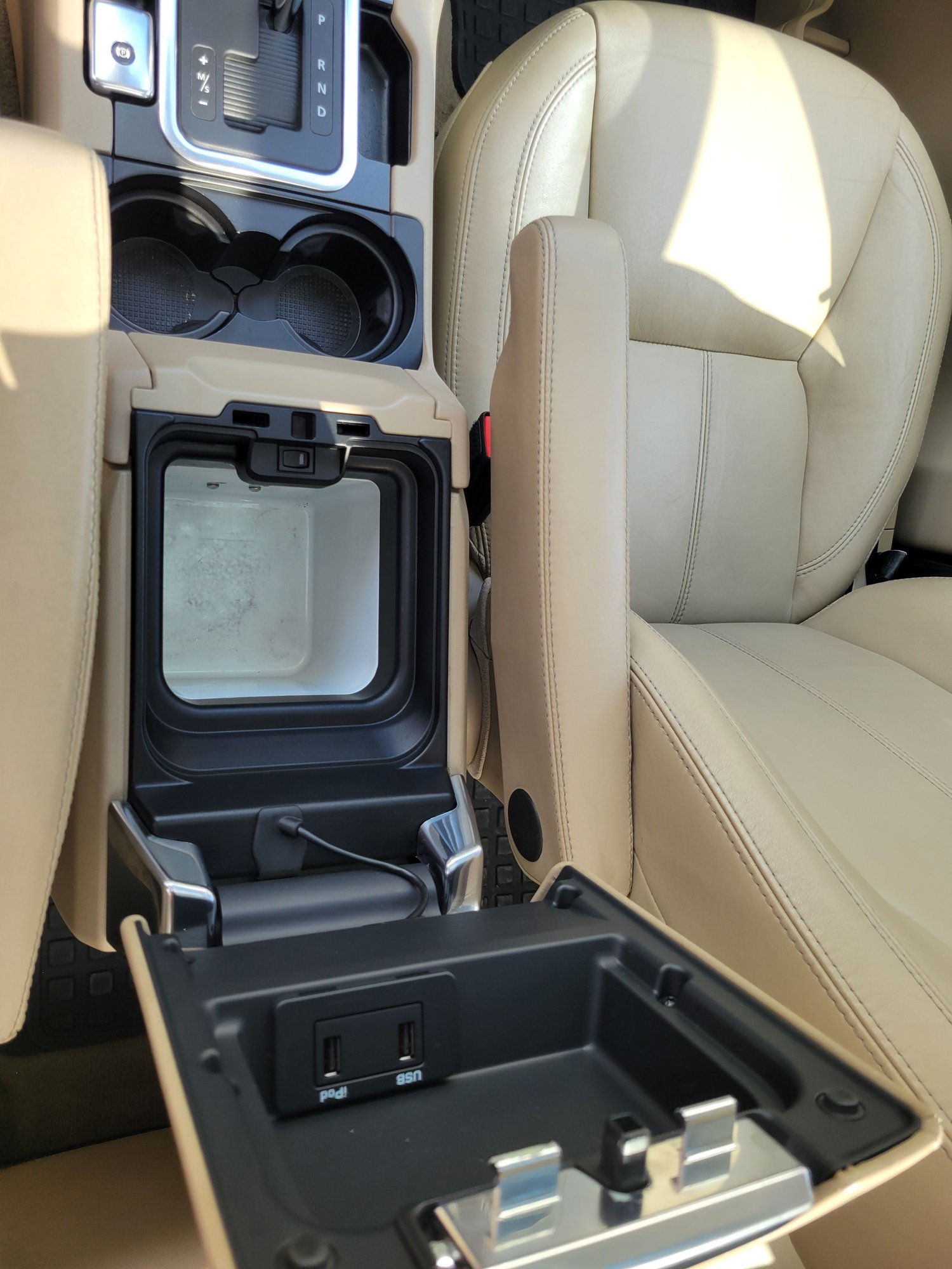 2012 Land Rover LR4 - 2012 Land Rover LR4 HSE Lux For Sale - Used - VIN SALAK2D49CA643901 - 156,600 Miles - 8 cyl - 4WD - Automatic - SUV - Other - Billings, MT 59106, United States