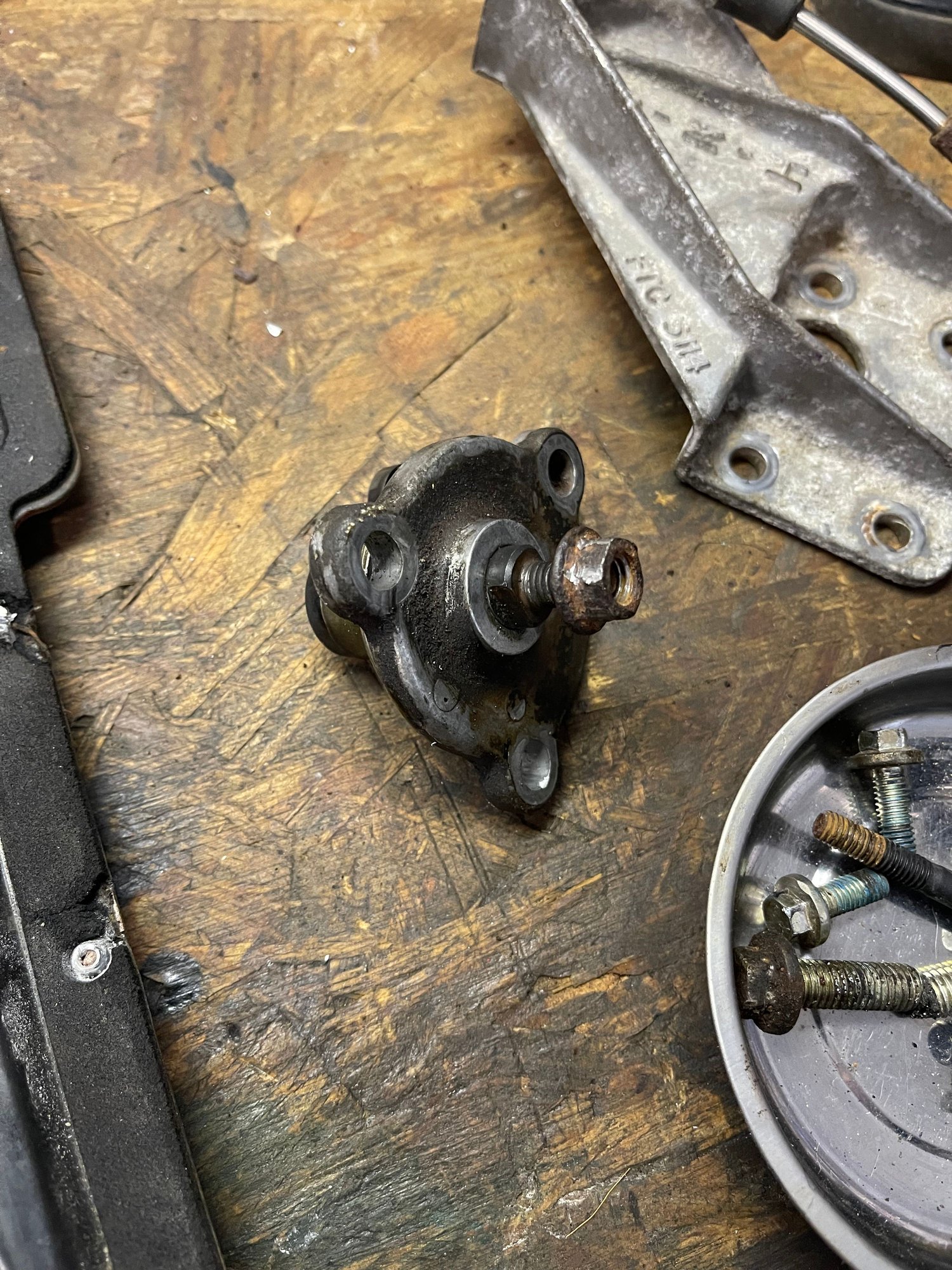 Drivetrain - 2004 discovery ii CDL shifter and cable and actuator kit center diff lock - Used - 1990 to 2004 Land Rover Discovery - West Chester, OH 45069, United States