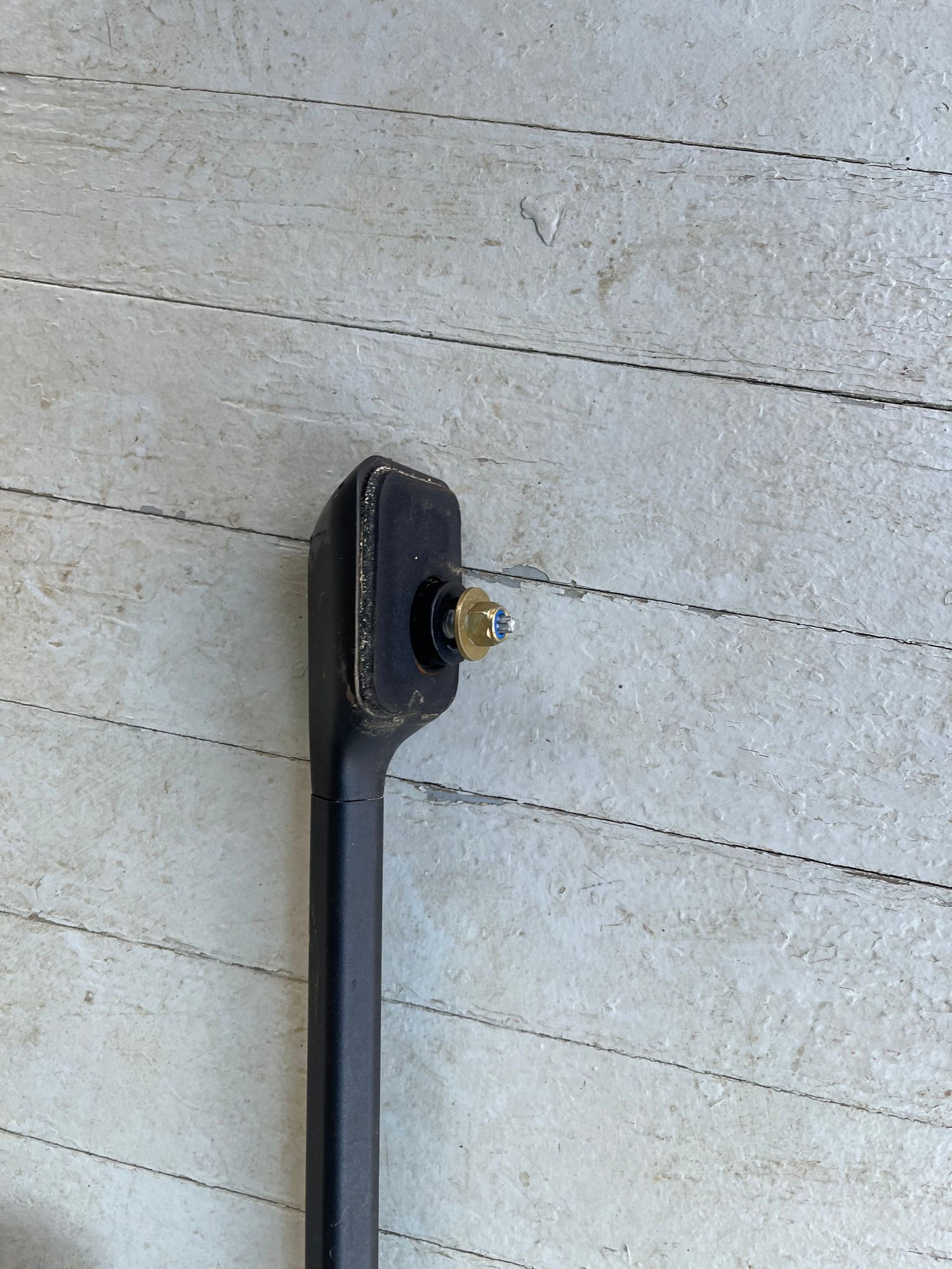 Accessories - Discovery 2 Cross Bars and Roof Rail extenters - Used - 1999 to 2003 Land Rover Discovery - Charlotte, NC 28203, United States