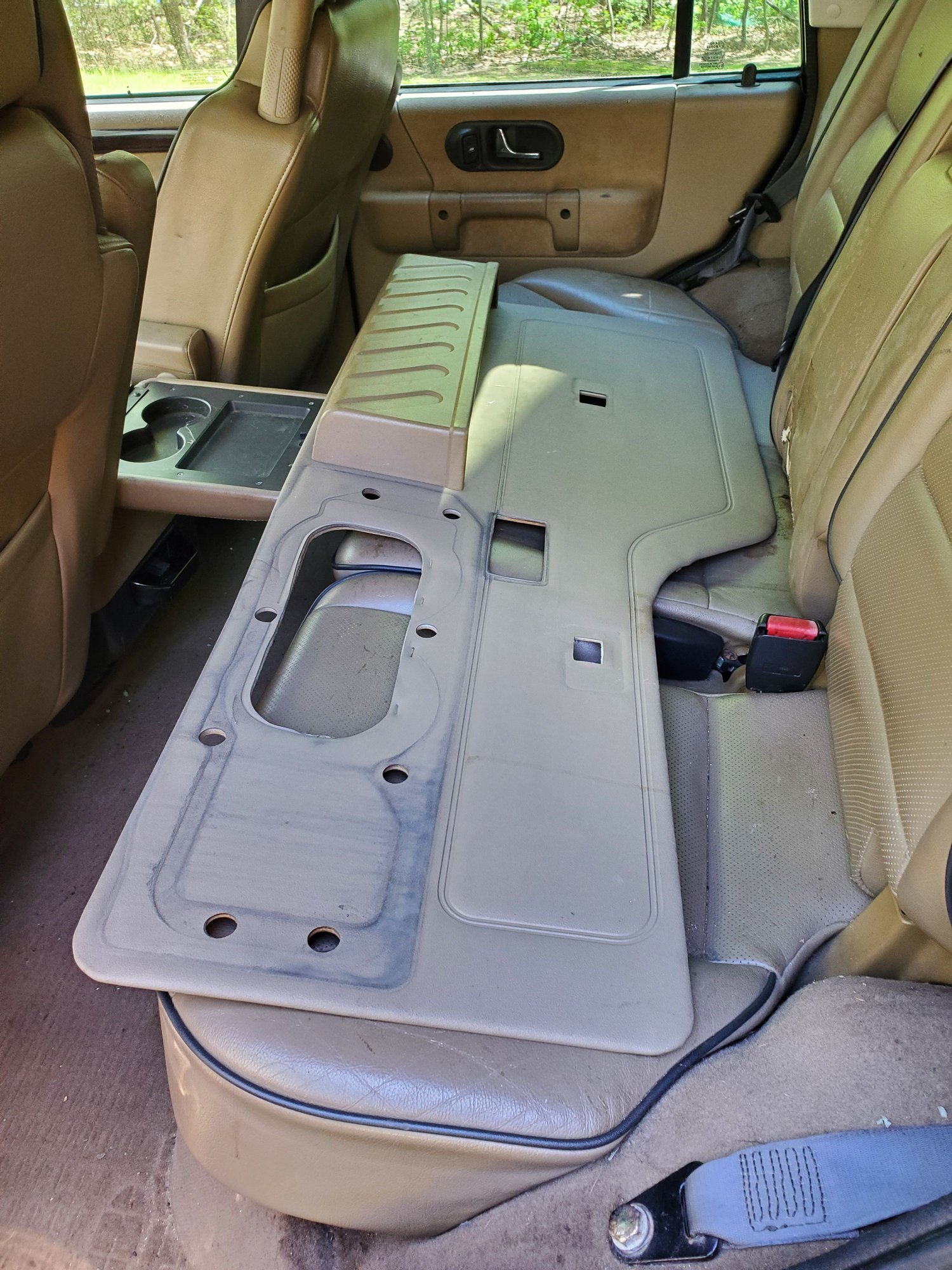 2001 Land Rover Discovery - Land Rover Discovery 2 SE7 - Derry, NH 03038, United States