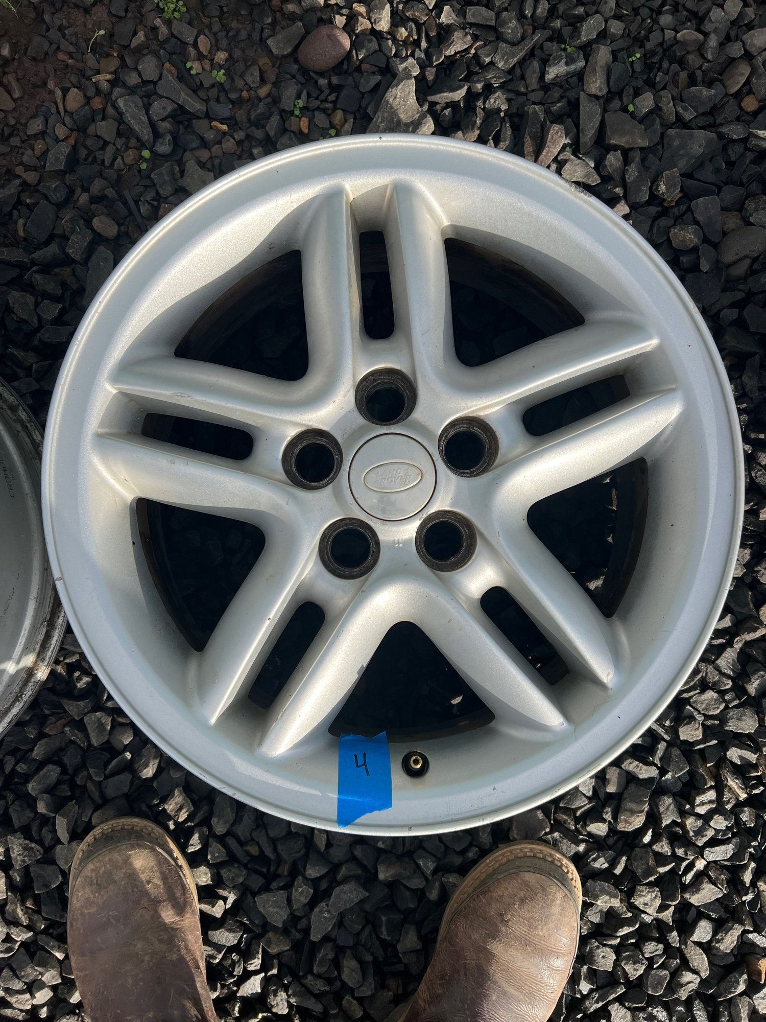 Wheels and Tires/Axles - 18" Hurricane Wheels fits Disco 2 or P38 - Used - -1 to 2024  All Models - Junction City, OR 97448, United States