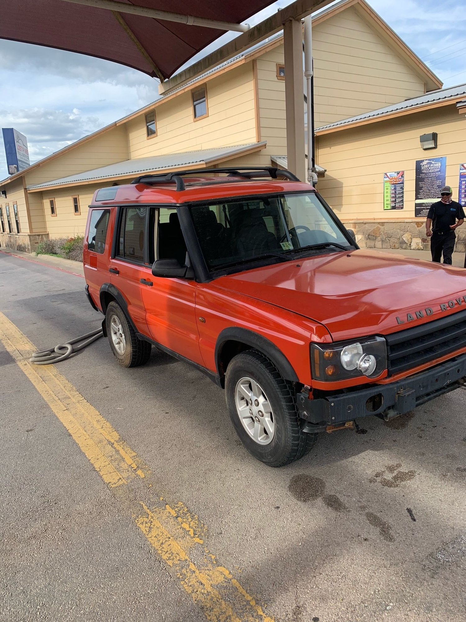 2004 Land Rover Discovery - 04 G4 Disco - Used - VIN SALTL19464A830989 - 115,500 Miles - 8 cyl - 4WD - Automatic - SUV - Orange - Austin, TX 78759, United States