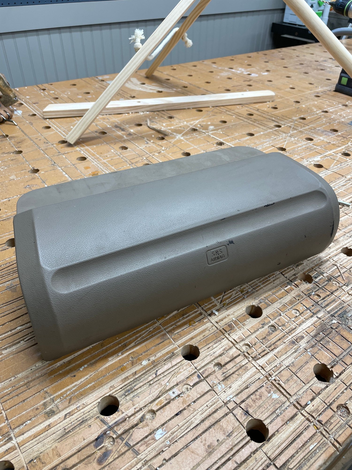 Interior/Upholstery - Disco airbag. Bahama Beige. - Used - 1999 to 2004 Land Rover Discovery - Monterey, CA 93940, United States