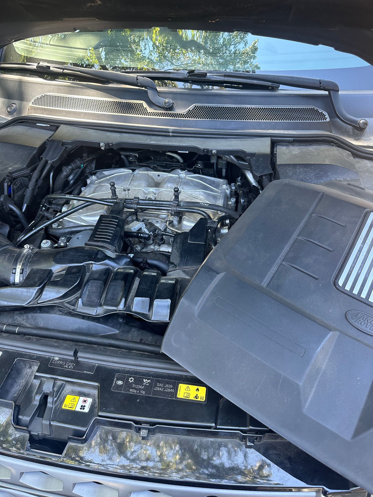 2015 Land Rover LR4 - 2015 LR4 W/ 500 miles on new engine - Used - VIN SALAG2V65FA761675 - 103,000 Miles - 6 cyl - 4WD - Automatic - SUV - Gray - Centerport, NY 11721, United States