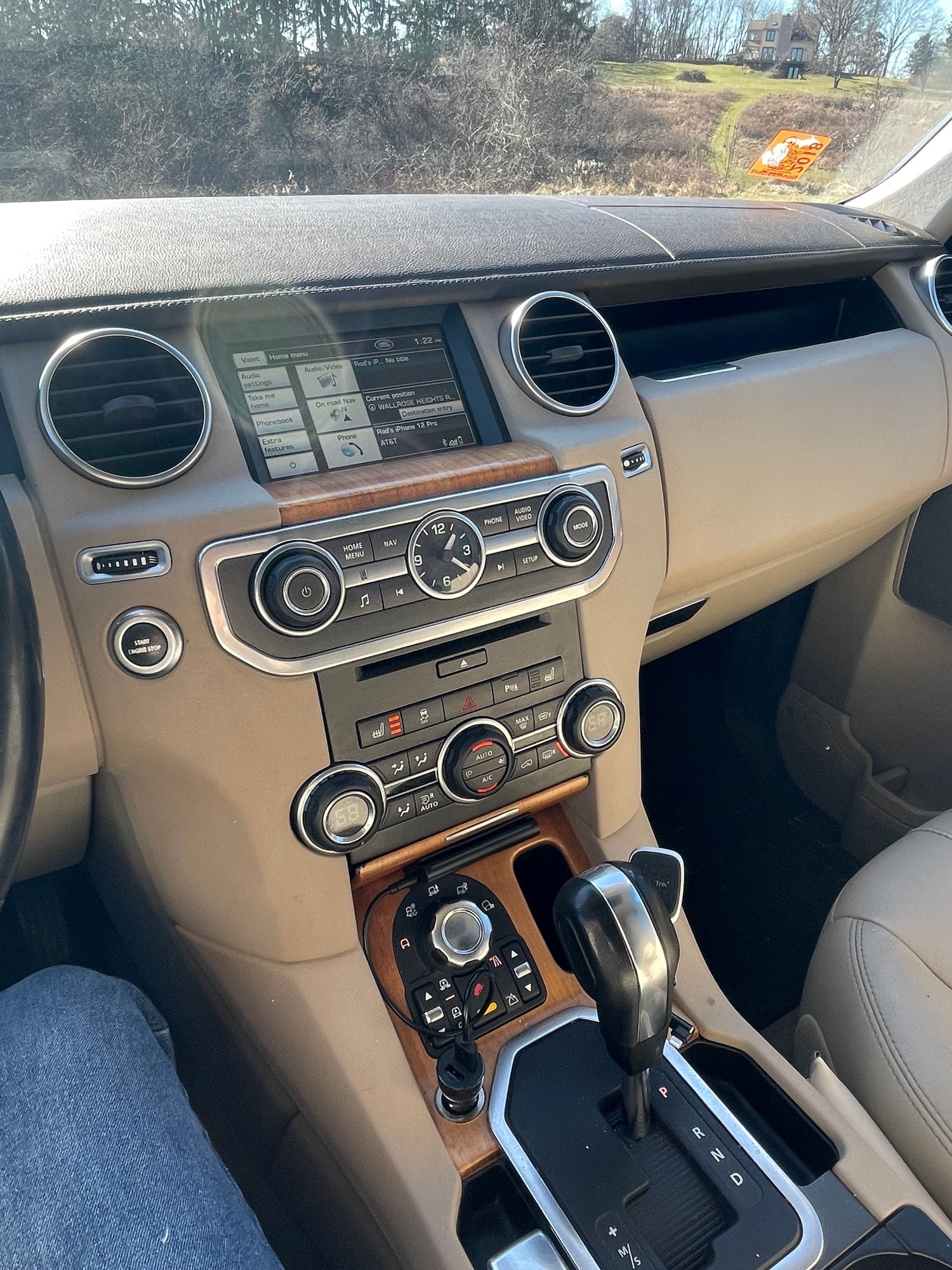 2013 Land Rover LR4 - Well Cared For 2013 Loire Blue L - Used - VIN SALFR2BG2DH365401 - 186,635 Miles - 8 cyl - AWD - Automatic - SUV - Blue - Pittsburgh, PA 15086, United States