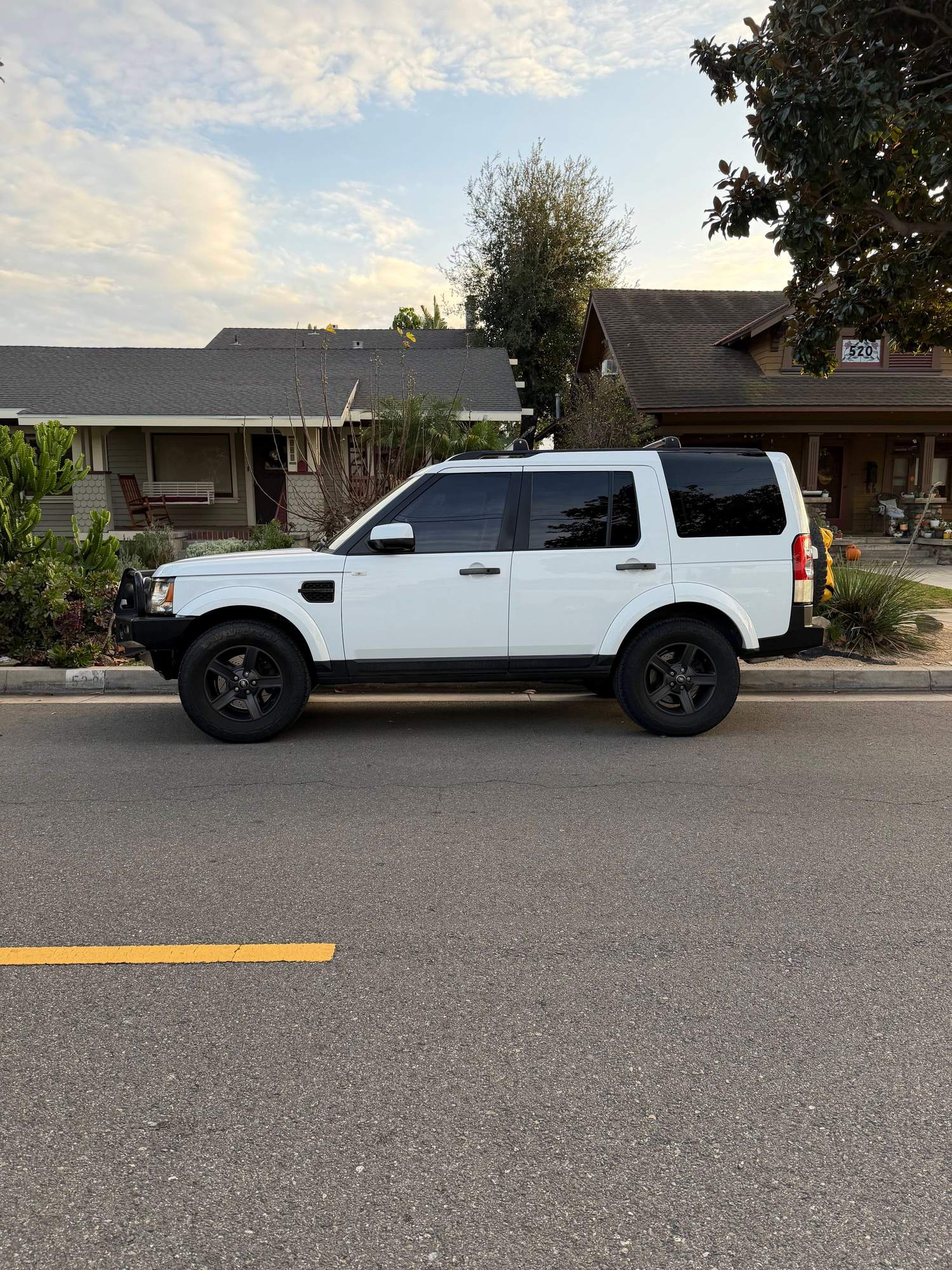 Wheels and Tires/Axles - WTB: White 18" defender steelies - Used - 0  All Models - Orange, CA 92866, United States